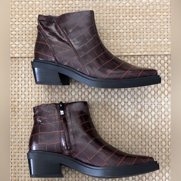 Franco Sarto Fina Croc Embossed Western Ankle Boots Mahogany Size 5 - Picture 4 of 9